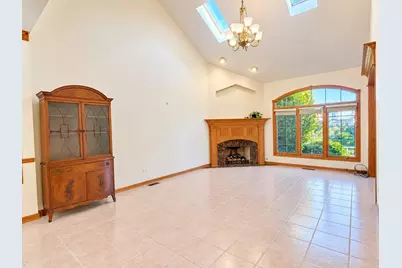 842 Turnberry Lane, Willowbrook, IL 60527 - Photo 12