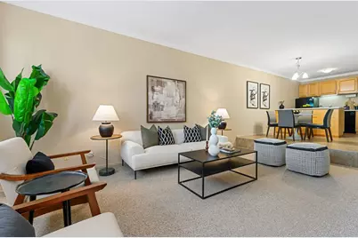 1419 N State Parkway #605, Chicago, IL 60610 - Photo 8