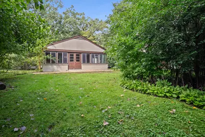 23379 Forest Court, Deerfield, IL 60015 - Photo 2
