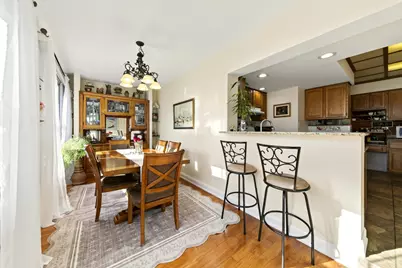 5407 N Mont Clare Avenue, Chicago, IL 60656 - Photo 4