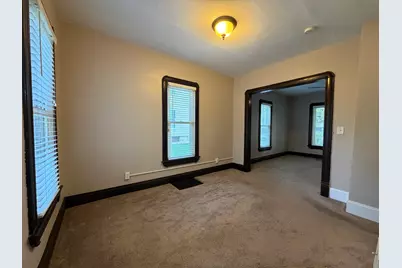 607 Oneida Street, Joliet, IL 60435 - Photo 6