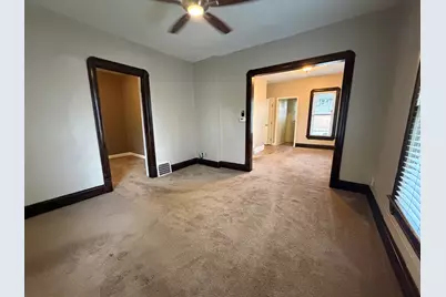 607 Oneida Street, Joliet, IL 60435 - Photo 2