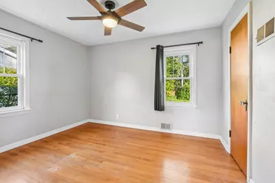 627 N Lincoln Avenue, Geneva, IL 60134 - Photo 14