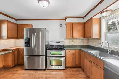 627 N Lincoln Avenue, Geneva, IL 60134 - Photo 8