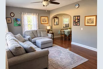 810 Green Street, Ottawa, IL 61350 - Photo 2