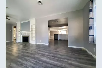 421 View Street, Ottawa, IL 61350 - Photo 6