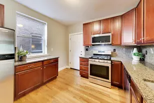 2450 N Lawndale Ave, Chicago, IL 60647 - Photo 8
