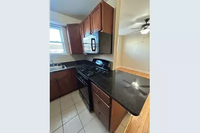 2636 W Foster Avenue #202, Chicago, IL 60625 - Photo 4
