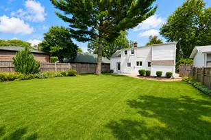 4216 Elm St, Downers Grove, IL 60515 - Photo 16