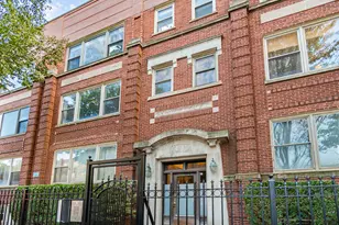 835 W Lawrence Ave, Chicago, IL 60640 - Photo 1