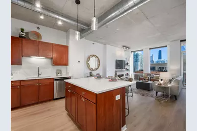 720 N Larrabee Street #903, Chicago, IL 60654 - Photo 6
