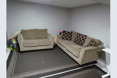 1419 E Lincoln Avenue, Des Plaines, IL 60018 - Photo 20