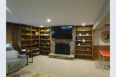 1419 E Lincoln Avenue, Des Plaines, IL 60018 - Photo 18