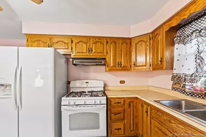 3828 153rd Street, Midlothian, IL 60445 - Photo 12