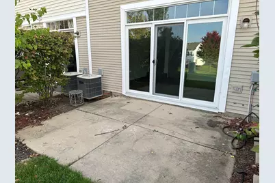2287 Flagstone Lane, Carpentersville, IL 60110 - Photo 20