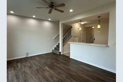 2287 Flagstone Lane, Carpentersville, IL 60110 - Photo 8