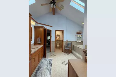 [Address not provided], Lake Zurich, IL 60047 - Photo 16