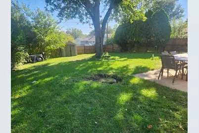413 E Fullerton Avenue, Glendale Heights, IL 60139 - Photo 16