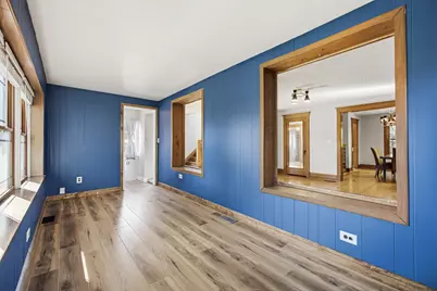 523 E Elmwood Avenue, West Chicago, IL 60185 - Photo 6