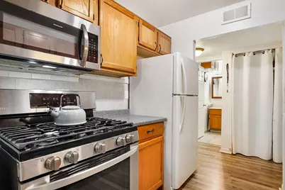 5A Kingery Quarter #5-104, Willowbrook, IL 60527 - Photo 6