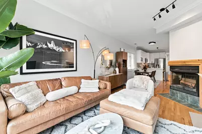 1518 W Superior Street #2, Chicago, IL 60622 - Photo 2