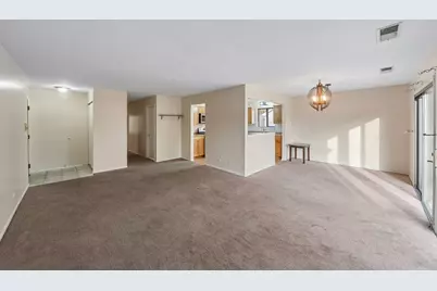 1102 Woodbury Lane #2-B, Wheeling, IL 60090 - Photo 8