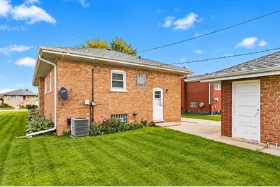 10118 S Karlov Avenue, Oak Lawn, IL 60453 - Photo 18