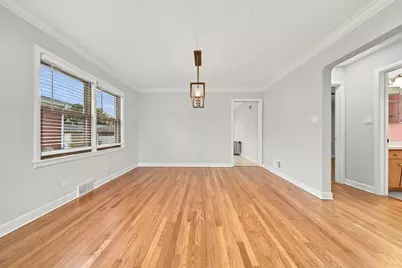 10118 S Karlov Avenue, Oak Lawn, IL 60453 - Photo 6