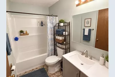 2081 Oriole Lane, Glendale Heights, IL 60139 - Photo 8