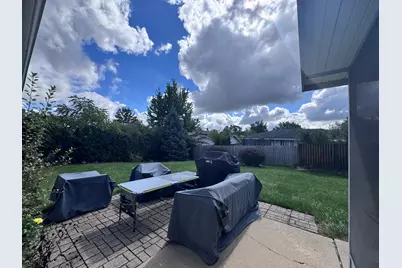 1145 Nottingham Lane, Hoffman Estates, IL 60169 - Photo 16