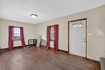 216 Keck Avenue, Aurora, IL 60505 - Photo 2