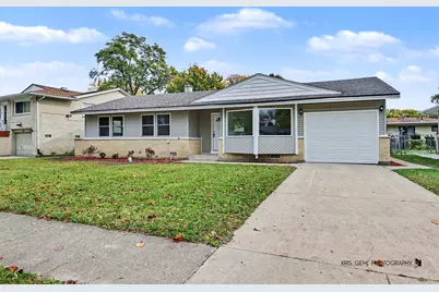 27 Evergreen Street, Elk Grove Village, IL 60007 - Photo 1