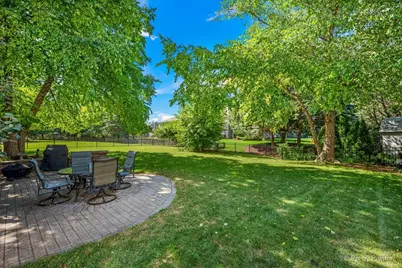 2639 Berkshire Drive, Geneva, IL 60134 - Photo 2