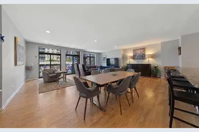 33 W Huron Street #607, Chicago, IL 60654 - Photo 16