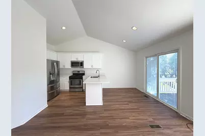 1228 Bradwell Lane #C, Mundelein, IL 60060 - Photo 8