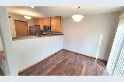 32457 N Rushmore Avenue, Lakemoor, IL 60051 - Photo 4