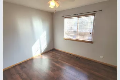 32457 N Rushmore Avenue, Lakemoor, IL 60051 - Photo 20
