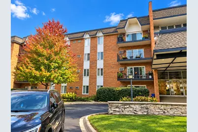 4221 Saratoga Avenue #115A, Downers Grove, IL 60515 - Photo 2