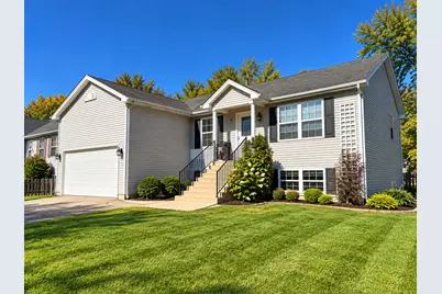 1394 Teakwood Lane, Crystal Lake, IL 60014 - Photo 2