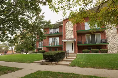 9605 S Komensky Avenue #101, Oak Lawn, IL 60453 - Photo 2