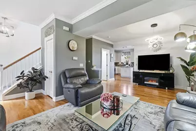 1060 Kufrin Way #1060, Lombard, IL 60148 - Photo 6
