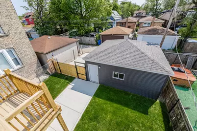 1127 N Parkside Avenue, Chicago, IL 60651 - Photo 34
