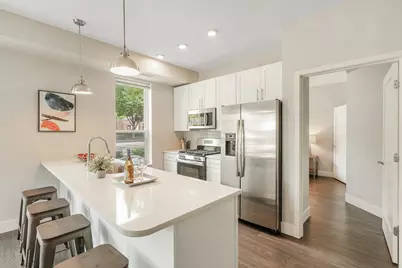 101 W Liberty Street #106, Barrington, IL 60010 - Photo 2