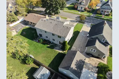 315 N Green Street, Carpentersville, IL 60110 - Photo 22