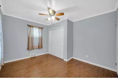 339 Warren Street, Calumet City, IL 60409 - Photo 6
