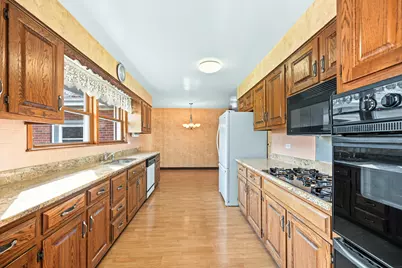 0S424 Winfield Road, Winfield, IL 60190 - Photo 8