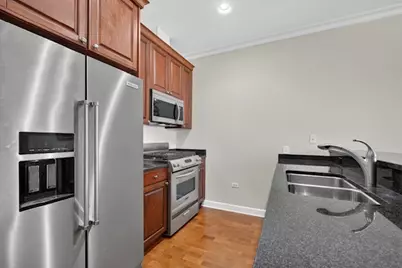 50 N Plum Grove Road #202E, Palatine, IL 60067 - Photo 6