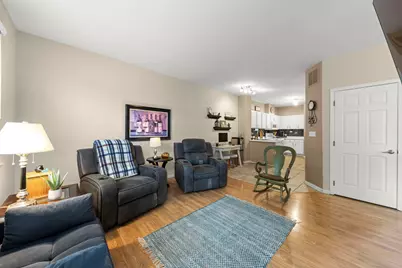 30405 Fowler Circle, Warrenville, IL 60555 - Photo 10
