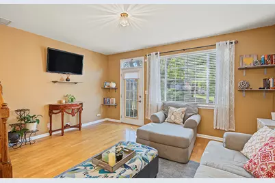 2204 Lake Ridge Drive #2204, Glendale Heights, IL 60139 - Photo 10