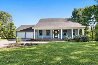 39W255 Fabyan Parkway, Geneva, IL 60134 - Photo 2